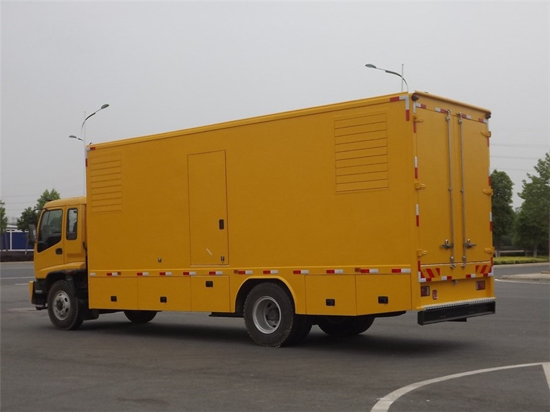 浦东出租发电机-柴油发电机组电压低报警怎么办？