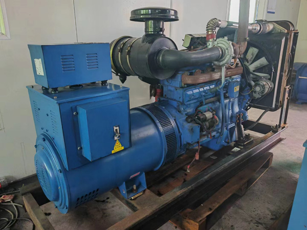 浦东100kW柴油发电机组使用多级机油有哪些优缺点？