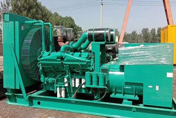 浦东柴油发电机组换季保养需重点关注以下要点，结合不同季节特点进行针对性维护